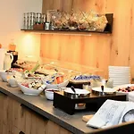 Гостевой дом Seeapart Poeder 4*