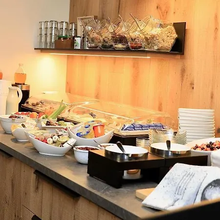Guest house Seeapart Poeder 4*